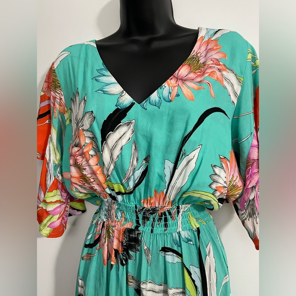 Trina Turk Women's Floral Asymmetric Smock Waist V-Neck Bell Sleeve dress Sz.M